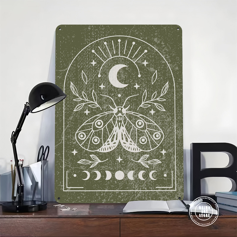 Moth and Moon Poster Customize - đánh giá và giá Retro Gaming At