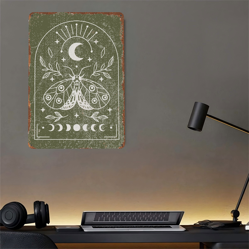 Moth and Moon Poster Customize - đánh giá và giá Retro Gaming At